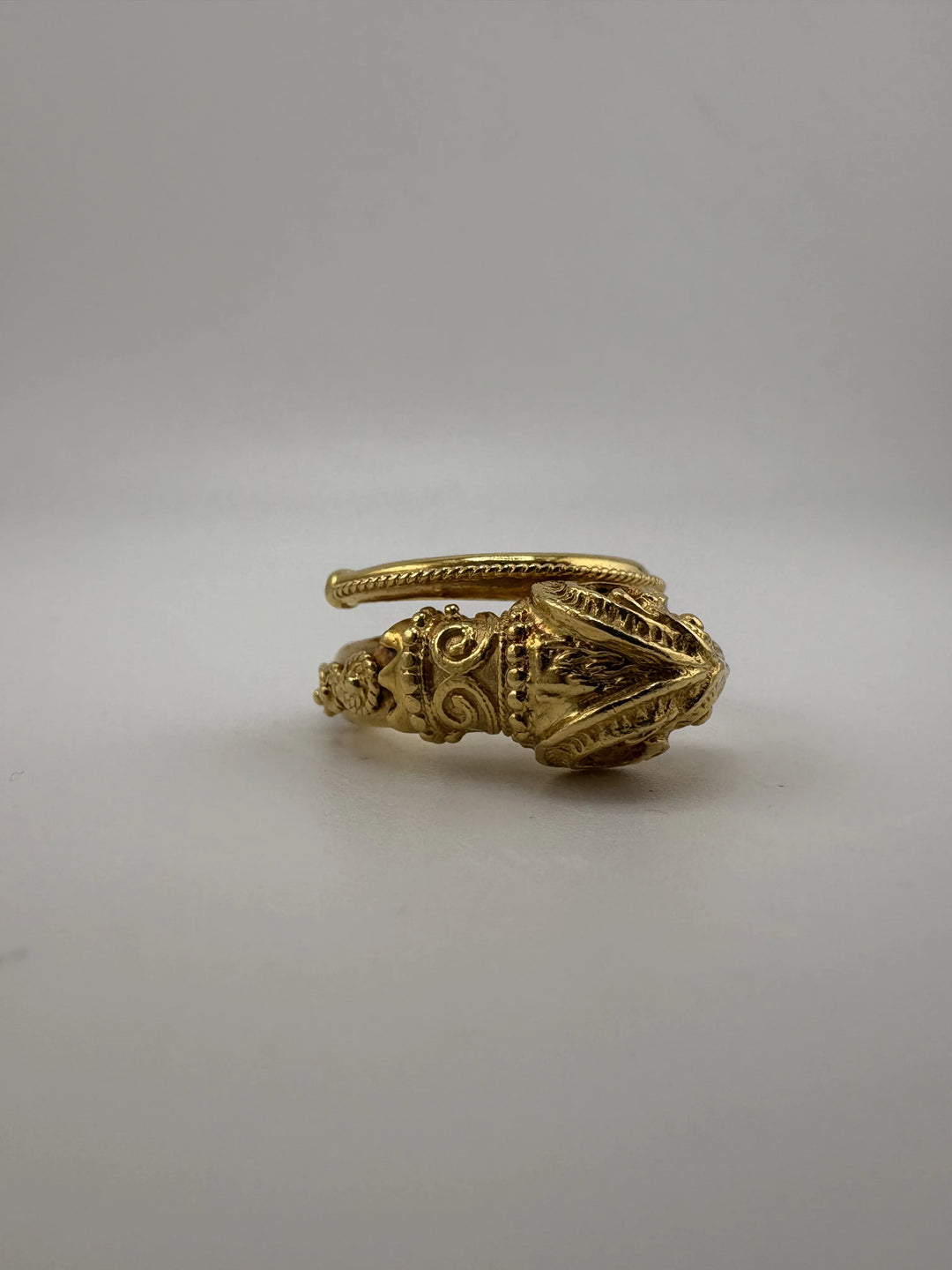 Bague Zolotas en or